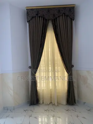 Italian Curtains