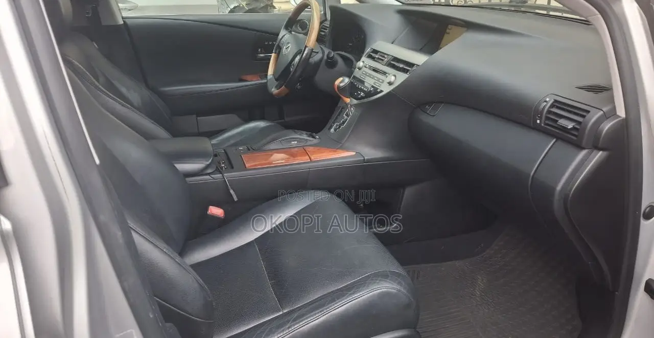 Lexus RX 2011 Silver