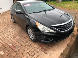 Hyundai Sonata 2011 Black