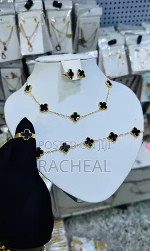 Luxury Colors Clover 4-in-1 Jewelry Set for Women⁠