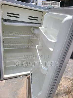 150 Liter of Media Top Freezer Refrigerator