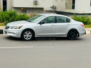 Honda Accord 2012 Silver