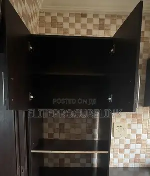 Full Kitchen Cabinet