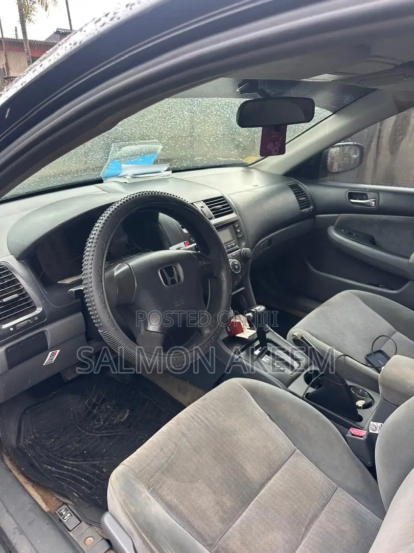 Honda Accord 2005 Black