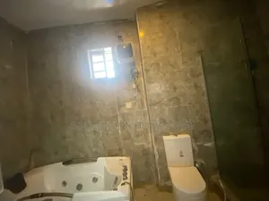 4bdrm Duplex in Thomas Estate for rent