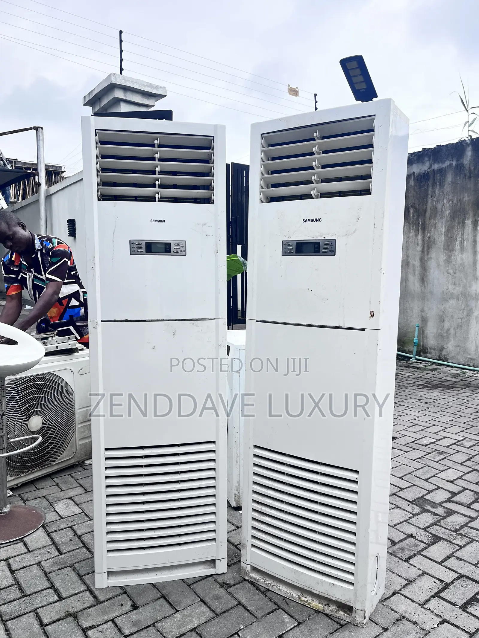 Samsung Standing AIR CONDITION