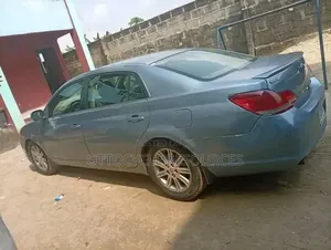 Toyota Avalon 2005 Blue
