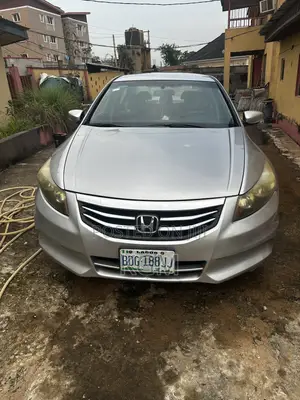 Honda Accord Sedan LX Automatic 2011 Silver
