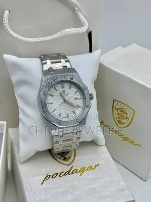 Poedagar Watch