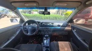 Toyota Corolla S 2004 White