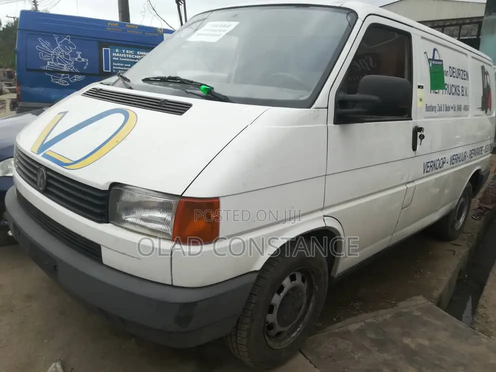 Volkswagen Transporter 2003 White