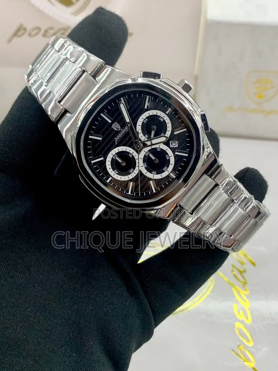 Poedagar Watch
