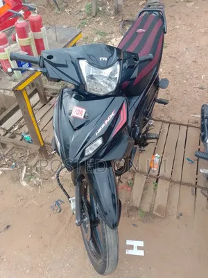 TVS Neo NX 2026 Red