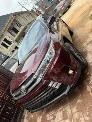Toyota Highlander 2017 Red