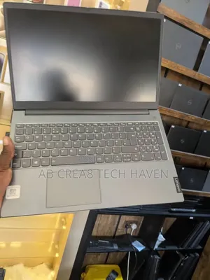 Laptop Lenovo ThinkBook 15 8GB Intel Core i5 HDD+SSD 256GB