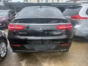 Mercedes-Benz GLE-Class 2019 Black