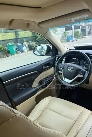 Toyota Highlander 2015 White