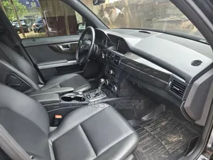 Mercedes-Benz GLK-Class 2012 Black