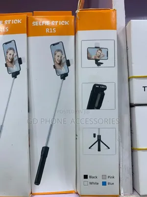 R1S Wireless Bluetooth Selfie Stick Tripod With Remote