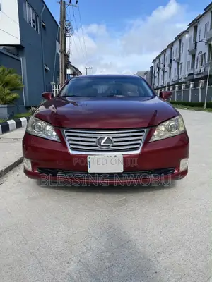 Lexus ES 350 2011 Red