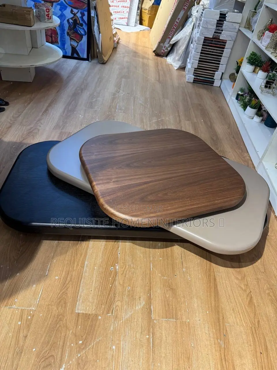 Swivel Center Table
