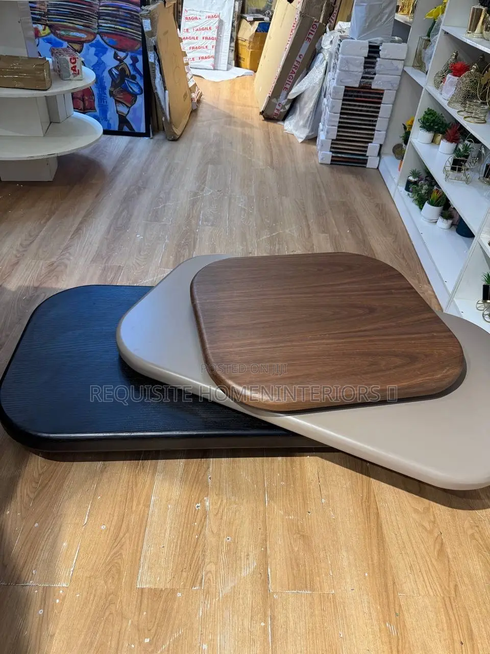 Swivel Center Table