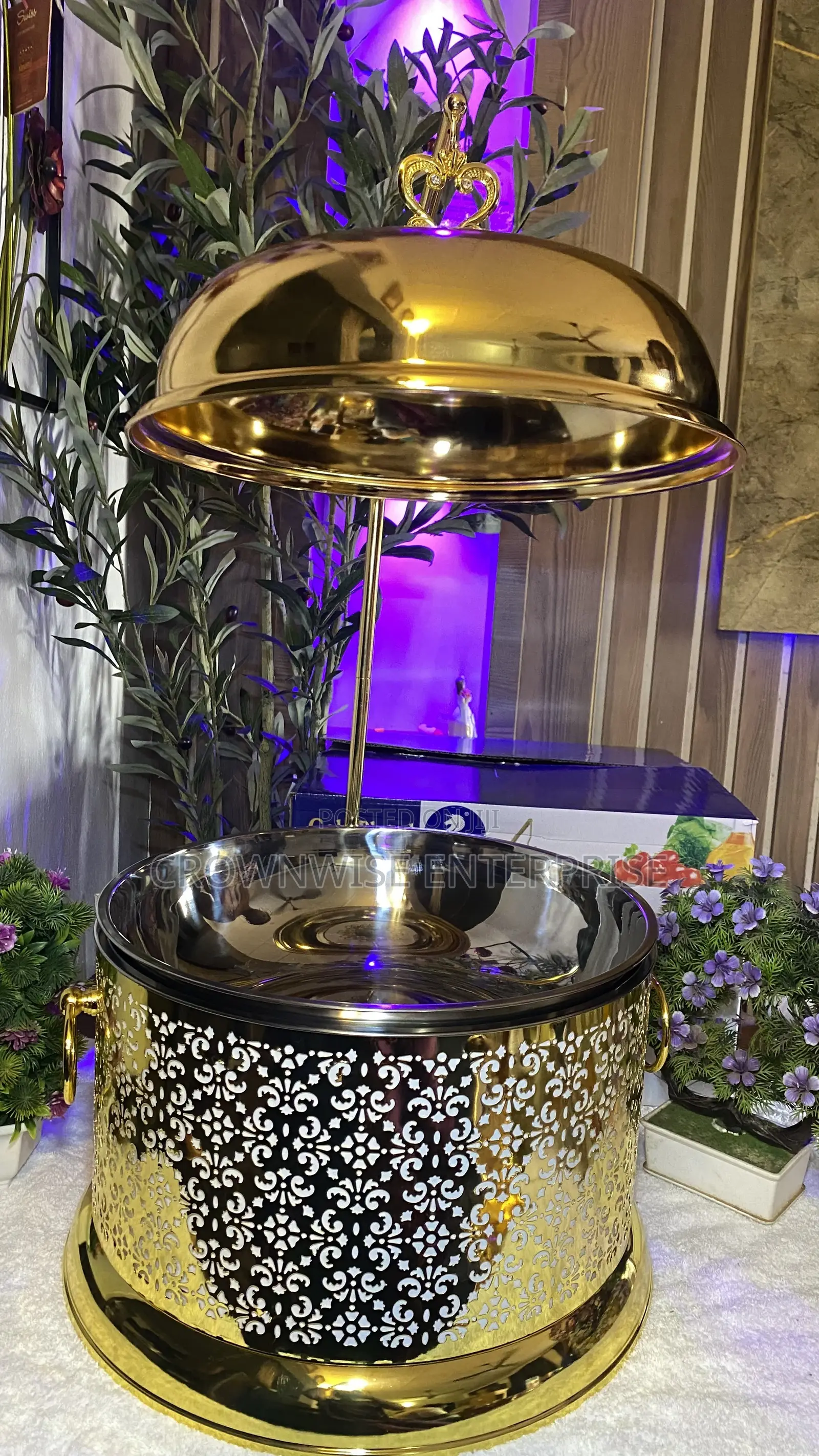 Gold Chaffing Dish