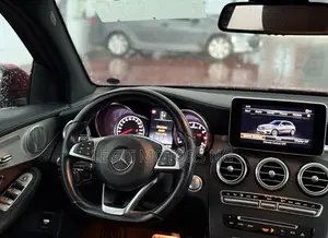 Mercedes-Benz GLC-Class 2018 Red