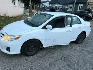 Toyota Corolla LE 4dr Sedan (1.8L 4cyl 4A) 2011 White