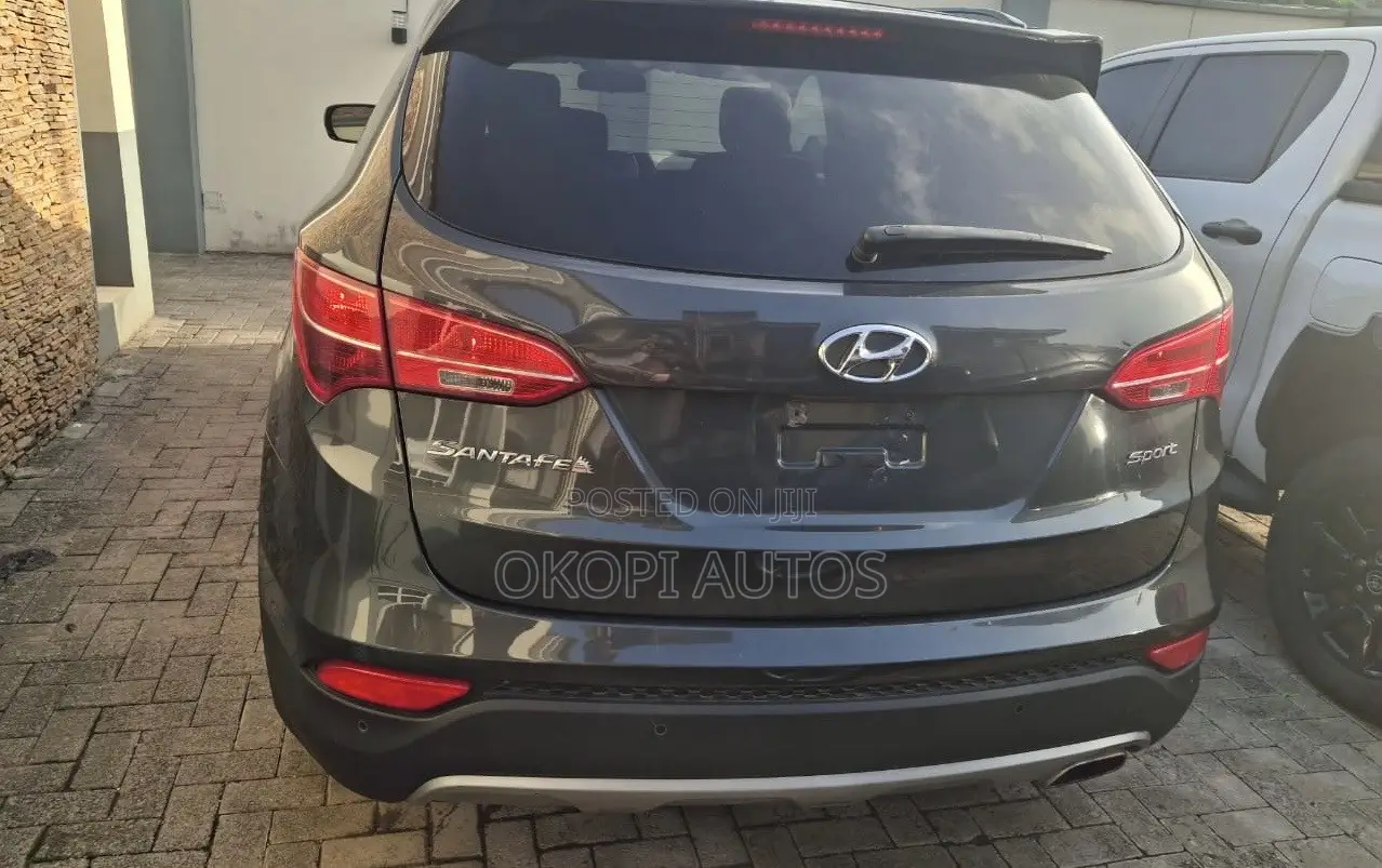 Hyundai Santa Fe 2014 Gray