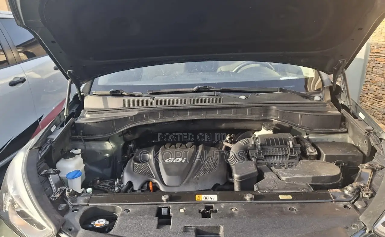 Hyundai Santa Fe 2014 Gray