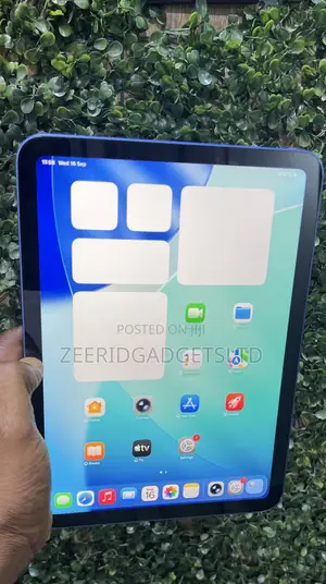 Apple iPad (2025) 64 GB Blue