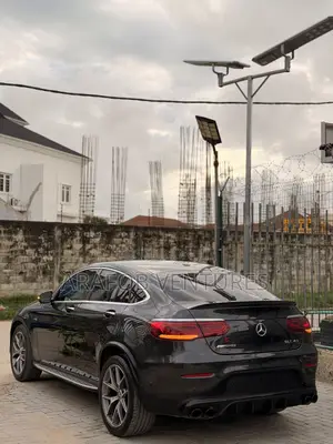 Mercedes-Benz GLC-Class 2021 Black