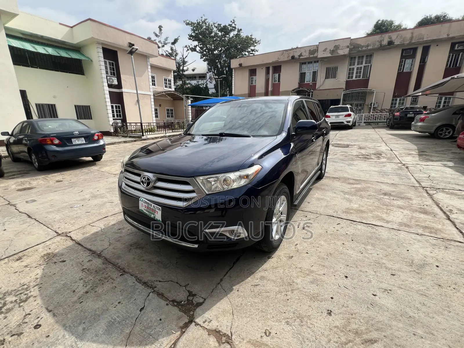 Toyota Highlander 2013 Blue