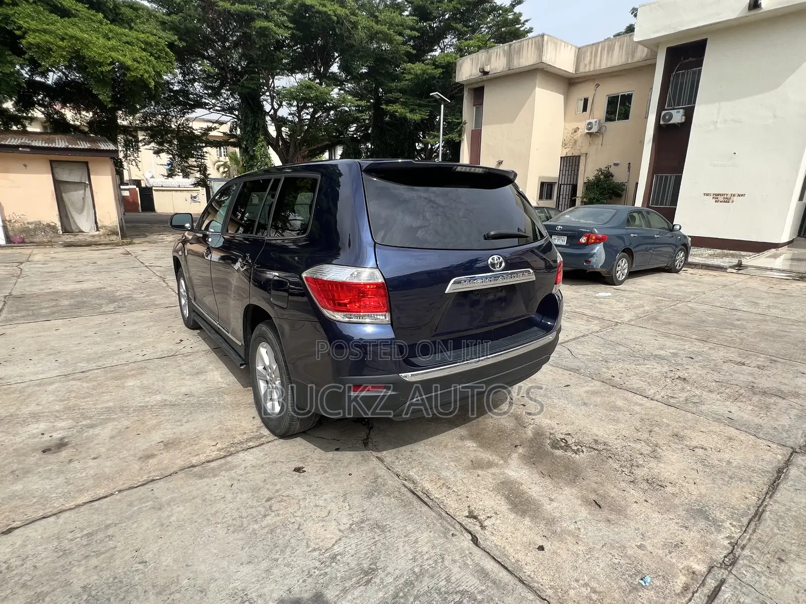 Toyota Highlander 2013 Blue