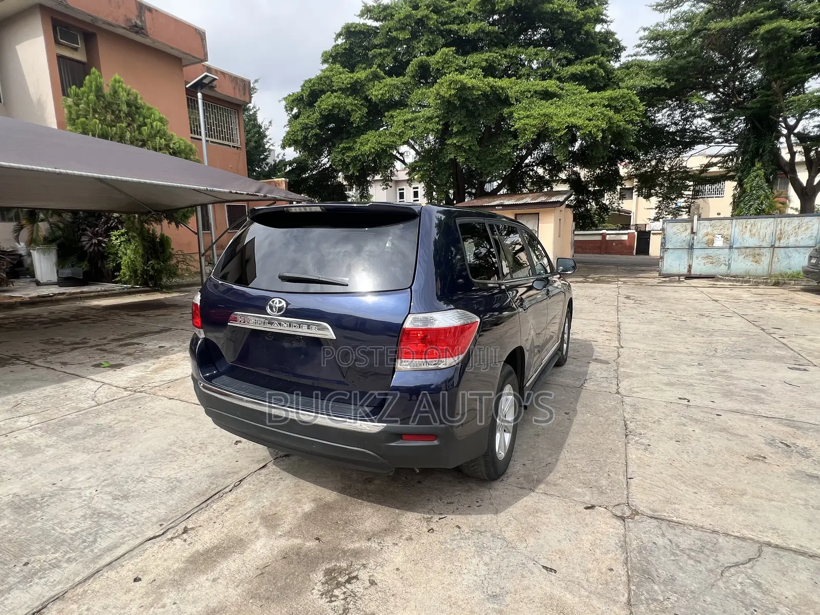 Toyota Highlander 2013 Blue