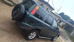 Honda CR-V 1999 Green
