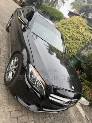 Mercedes-Benz C300 Base 4dr RWD Sedan (2.0L 4cyl 7A) 2015 Black