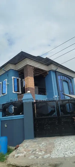 Furnished 4bdrm Duplex in Iba for sale