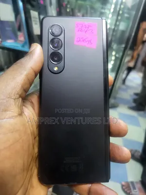Samsung Galaxy Z Fold 3 256 GB Black