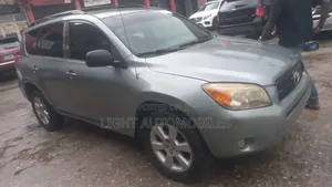 Toyota RAV4 2008 Green