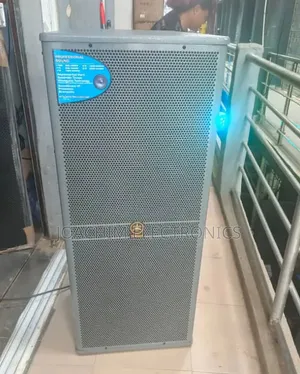 Original Yamaha Professional Speaker