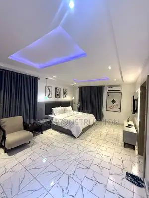 Classic 2-Bedroom Apartment