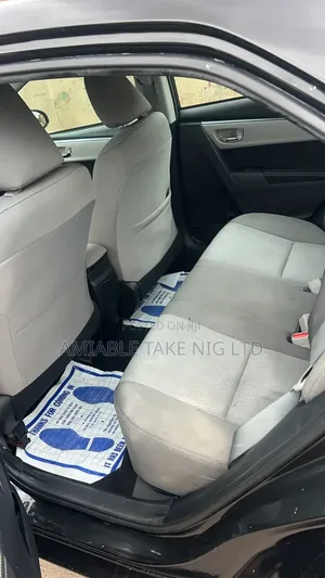 Toyota Corolla 2016 Black