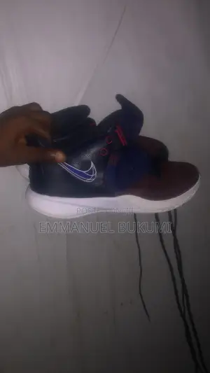 Original Kyrie