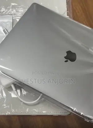 Laptop Apple MacBook Pro 2019 32GB Intel Core i9 SSD 512GB