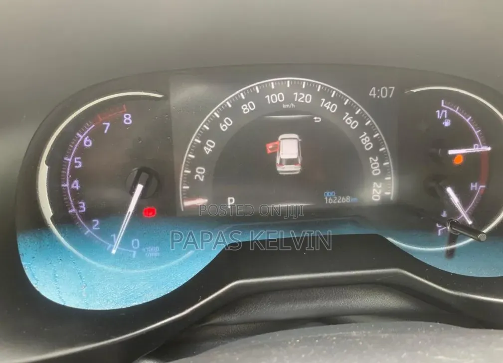 Toyota RAV4 XLE Premium AWD 2020 Silver