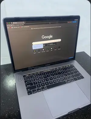 Laptop Apple MacBook Pro 2017 16GB Intel Core i7 SSD 256GB