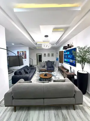 Spacious 4-Bedroom Apartment