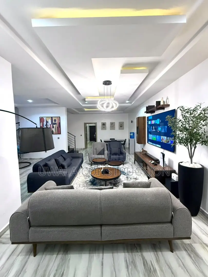 Spacious 4-Bedroom Apartment